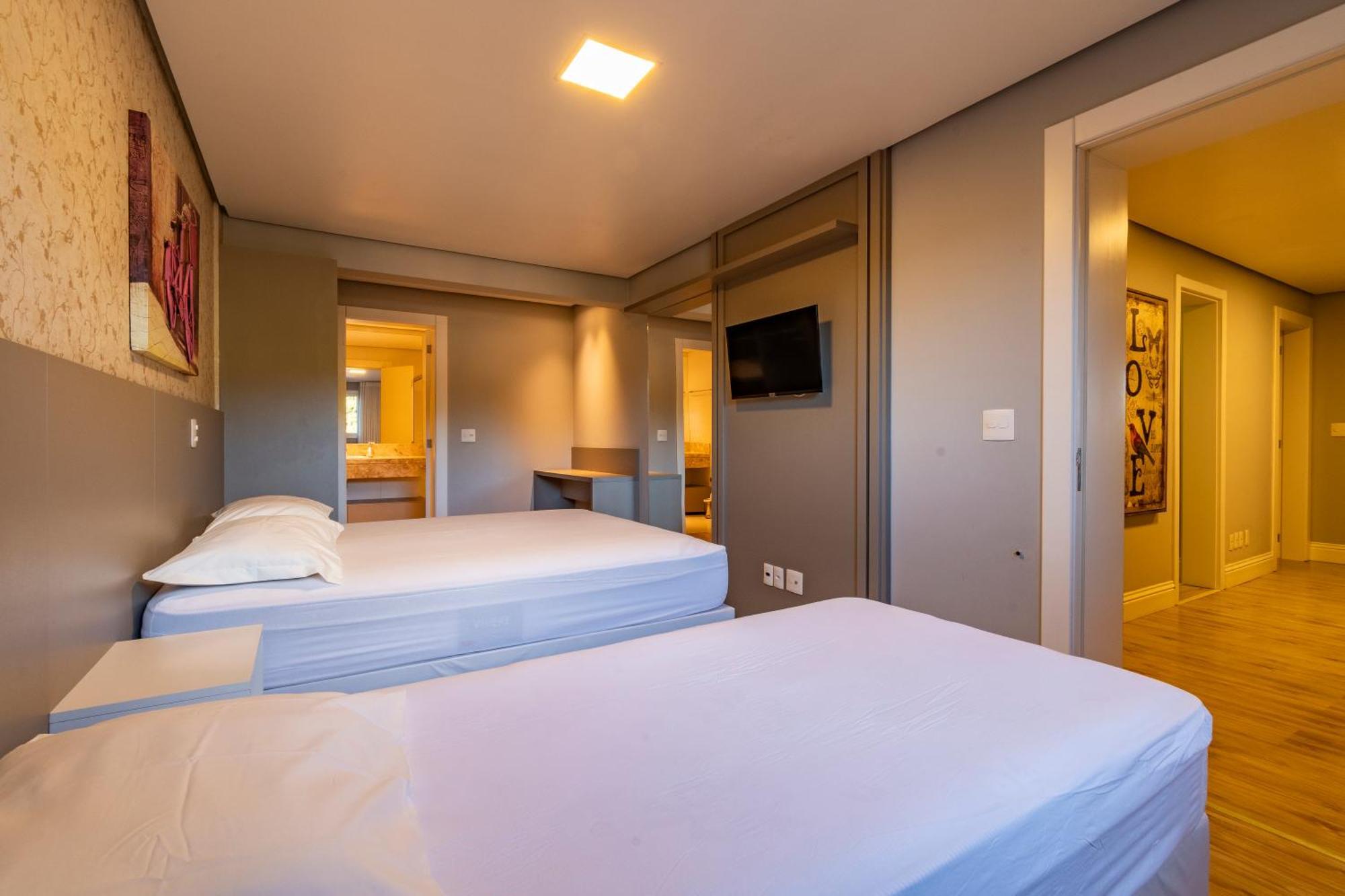 Ferienwohnung A Apenas 300 Mts Da Rua Coberta, No Exclusivo Via Florida Gramado Exterior foto