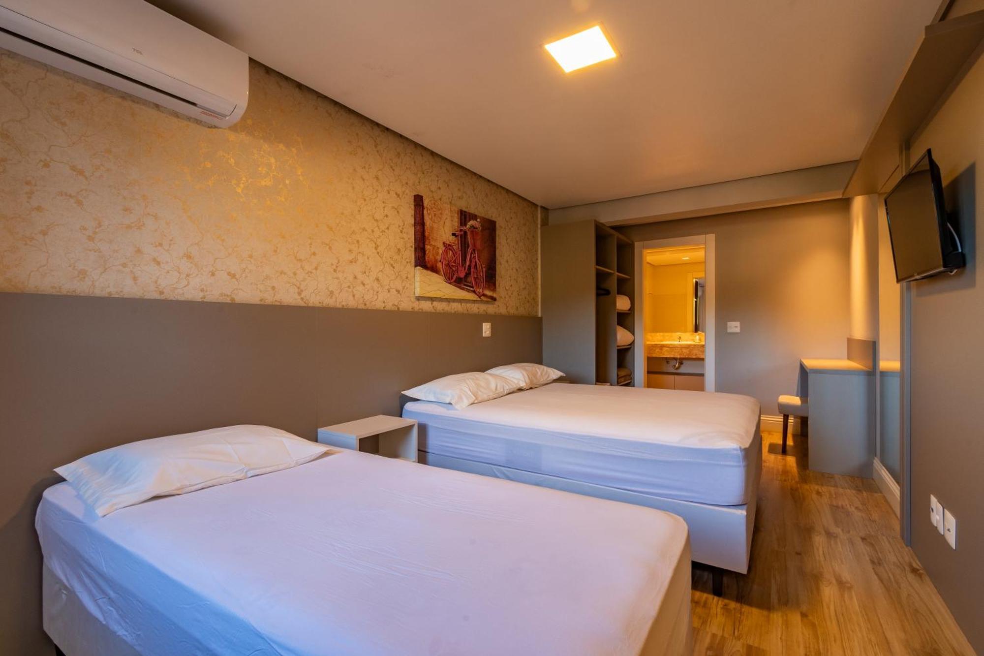 Ferienwohnung A Apenas 300 Mts Da Rua Coberta, No Exclusivo Via Florida Gramado Exterior foto